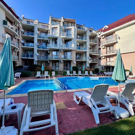 Starfish Romantic Free Parking Pool View Near Апартаменты